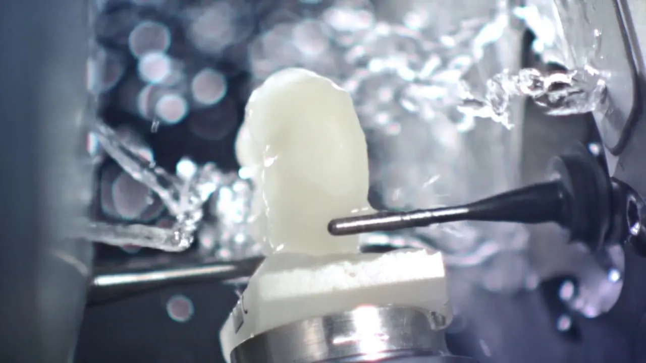 Стоматологическая клиника Dr. Yaman Yücesoy