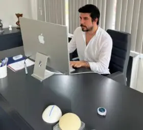 Доктор Şafak Aktar