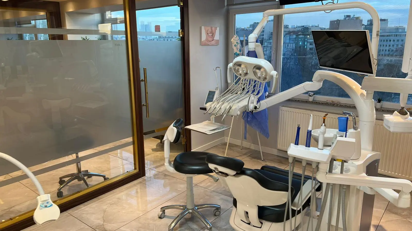 Clinic Surprise Experts