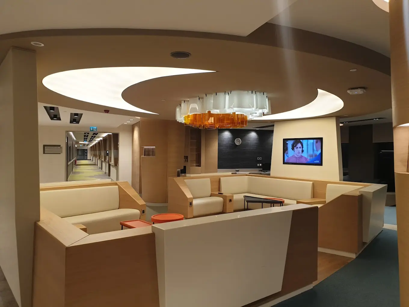 Клініка Аджібадем Алтунізаде (Acibadem Altunizade)