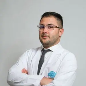 Доктор Orhan Fahri Demir