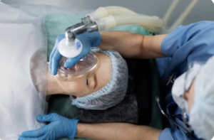 Общий наркоз при пластических операции: страхи и рекомендации