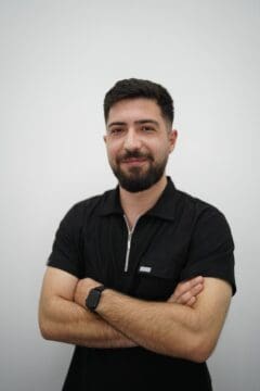 Доктор Muhammet Emin Pertev