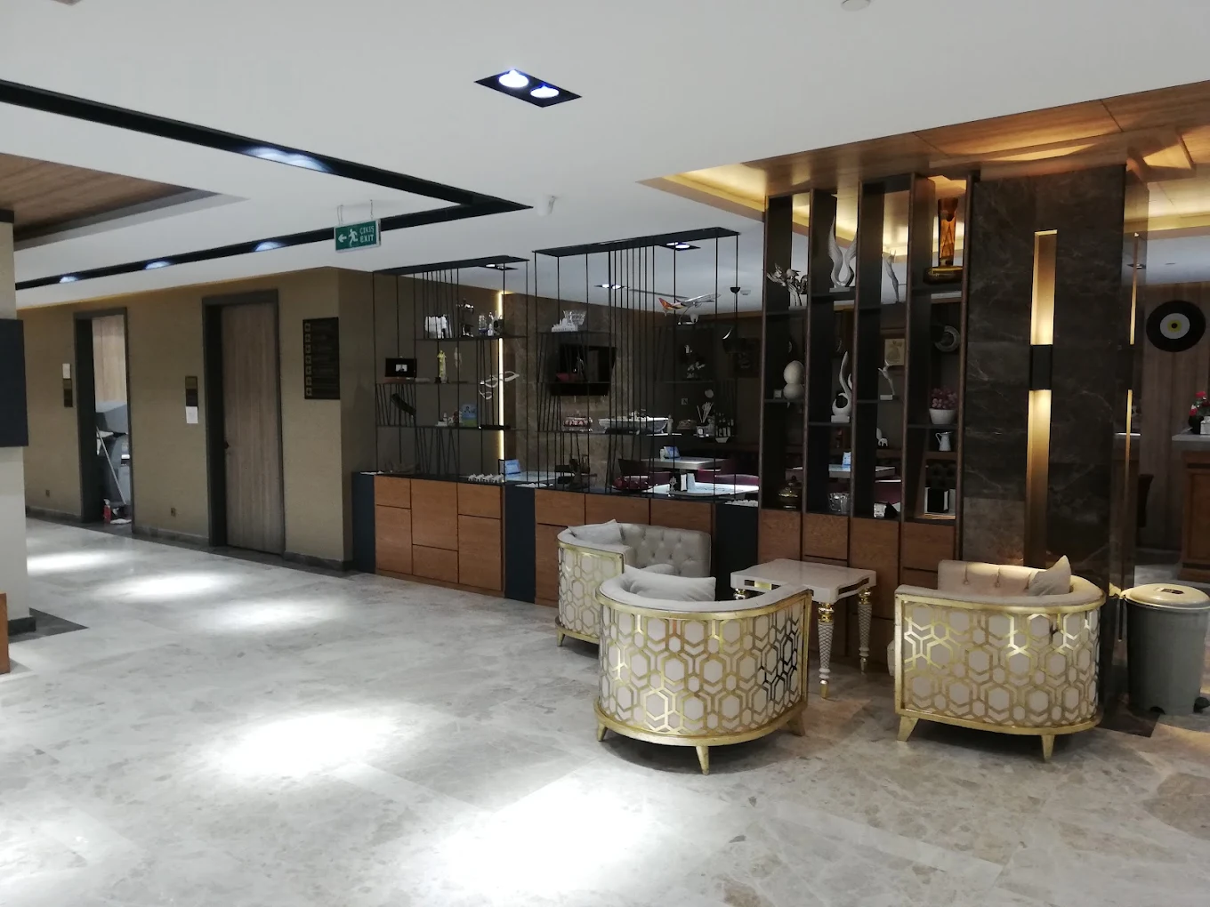 Центральная больница Etiler